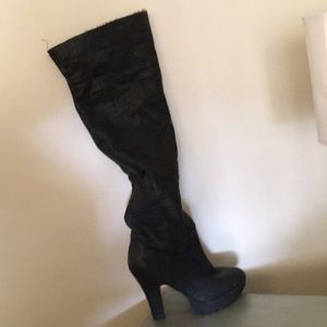 Guess fur lined thigh high heeled boots